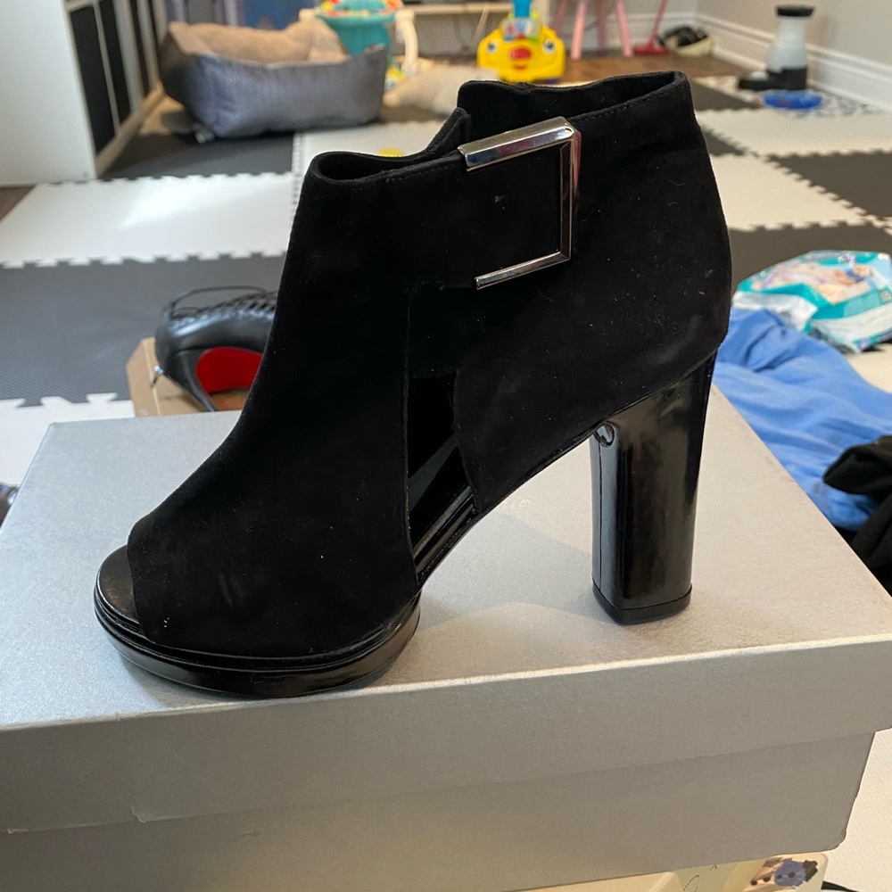 Robert Clergerie open toe boots